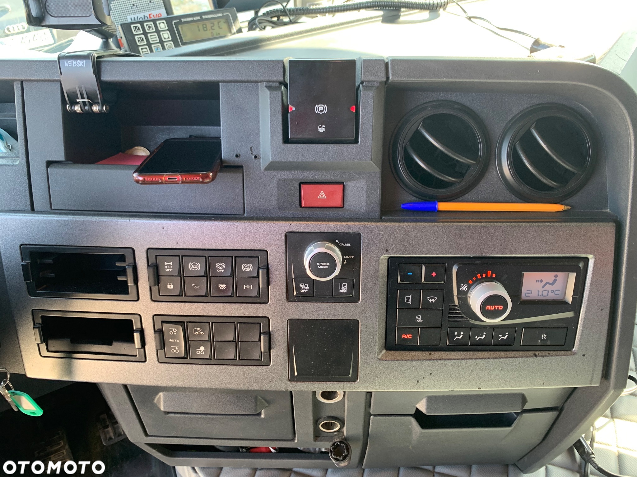 Renault T Gamma - 26