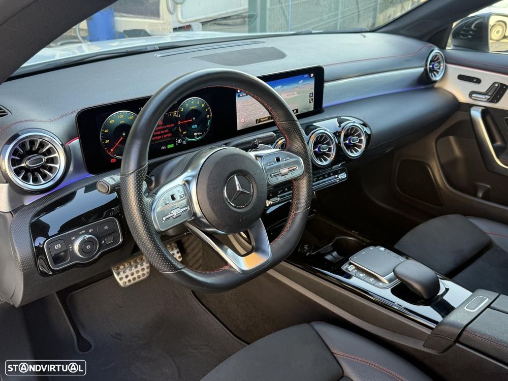 Mercedes-Benz CLA 250 e 8G-DCT AMG Line - 23