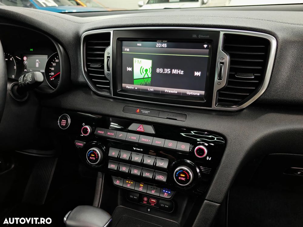Kia Sportage 2,0 CRDI AWD Aut. Platinum - 13