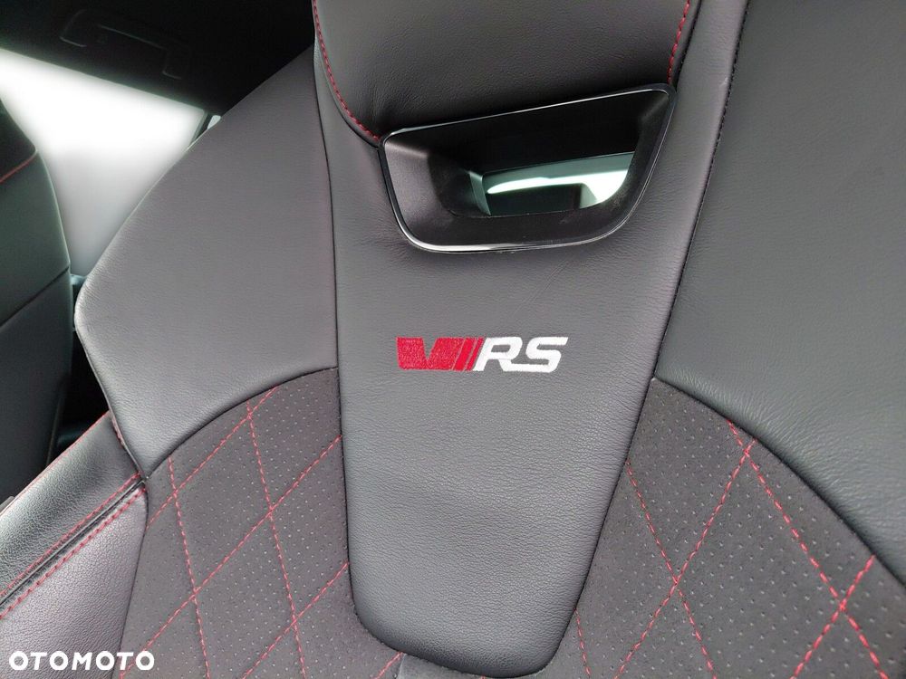 Skoda Octavia 2.0 TSI RS DSG - 31