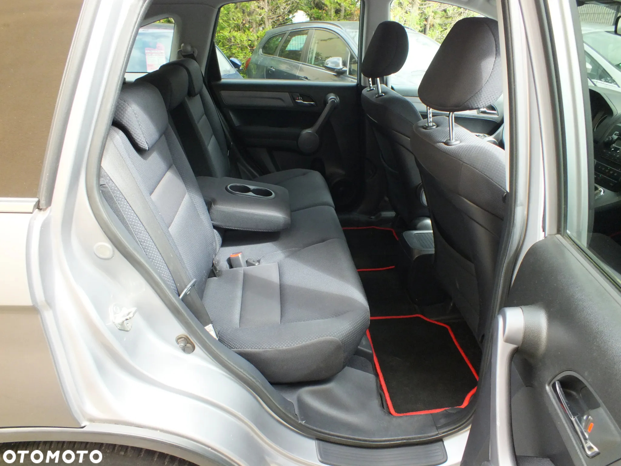 Honda CR-V - 24
