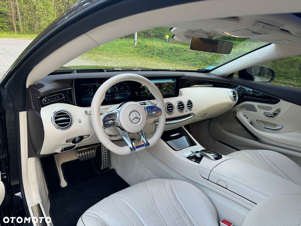 Mercedes-Benz Klasa S 560 Coupe 4-Matic 9G-TRONIC - 13