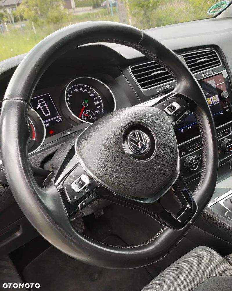 Volkswagen Golf 2.0 TDI (BlueMotion Technology) DSG Comfortline - 19