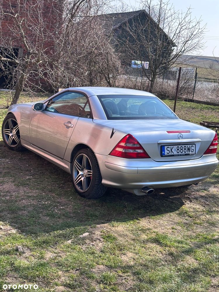 Mercedes-Benz SLK - 1