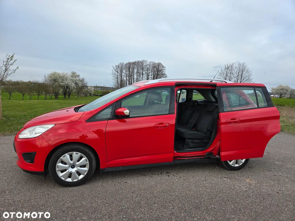Ford Grand C-MAX - 1