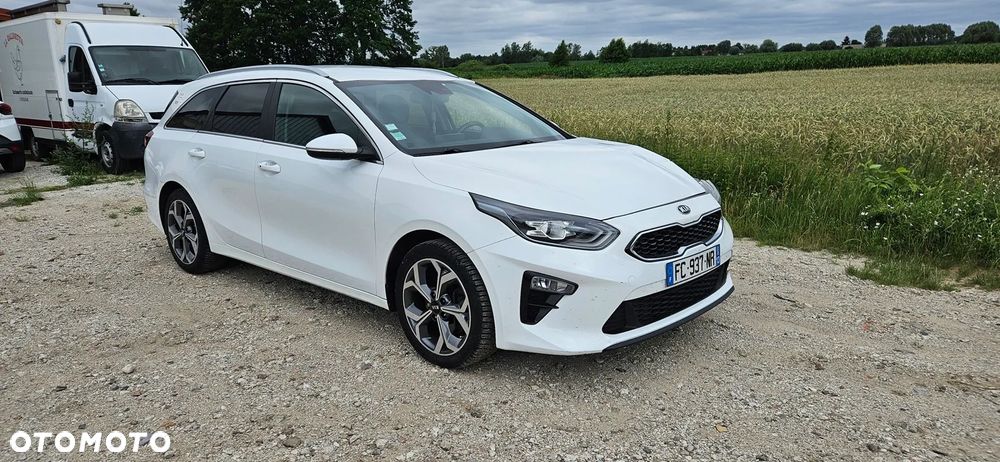 Kia Ceed - 3