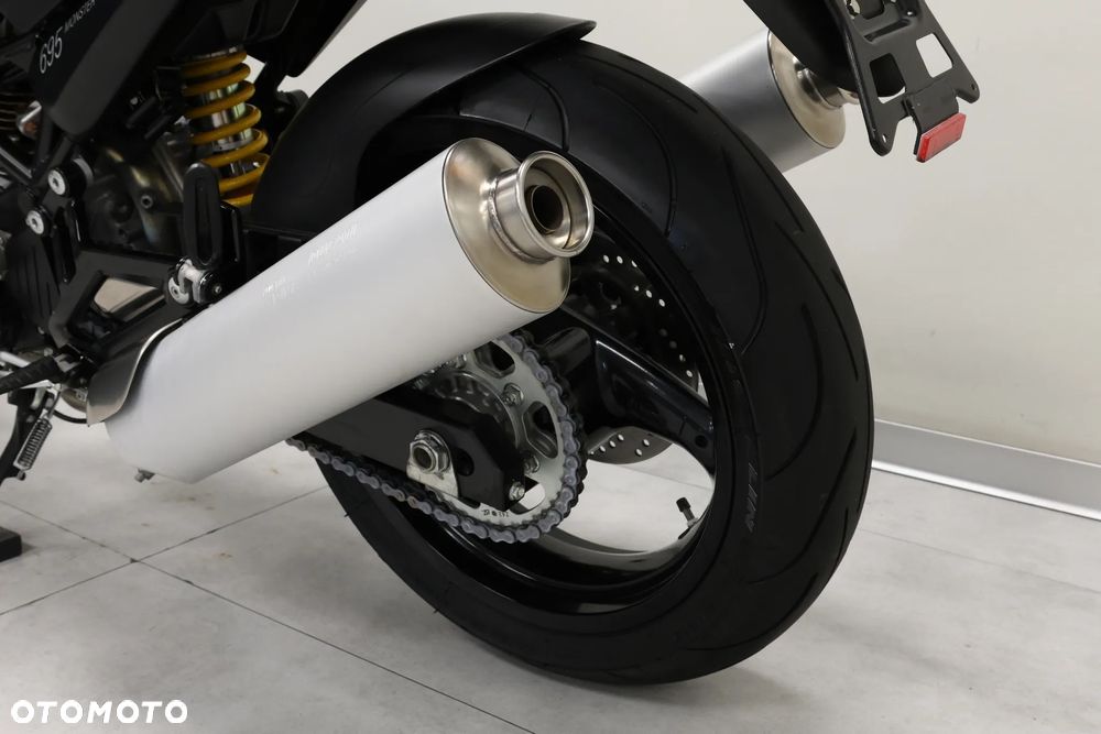 Ducati Monster - 39