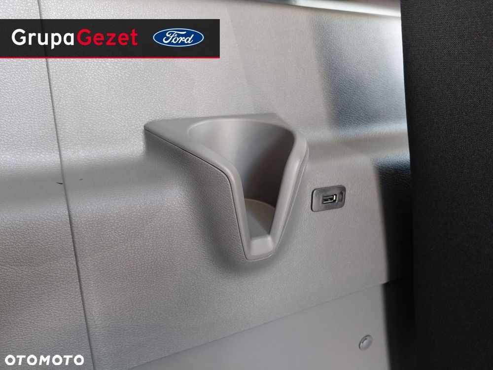 Ford Transit - 23
