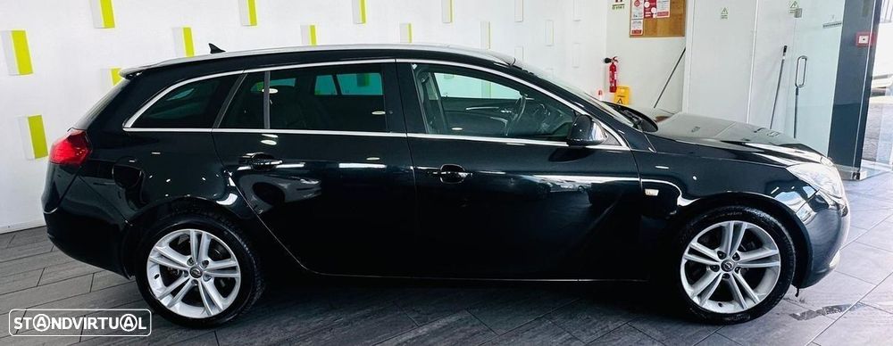 Opel Insignia Sports Tourer - 4