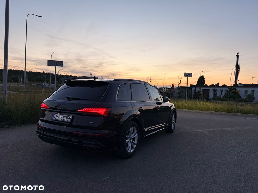 Audi Q7 50 TDI mHEV Quattro S Line Tiptr - 4