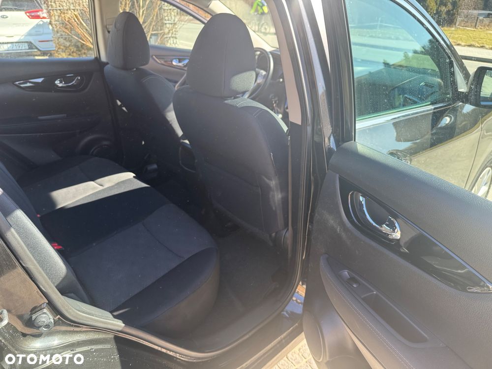 Nissan Qashqai 1.6 dCi 4 x 4 DPF Start/Stop acenta - 17
