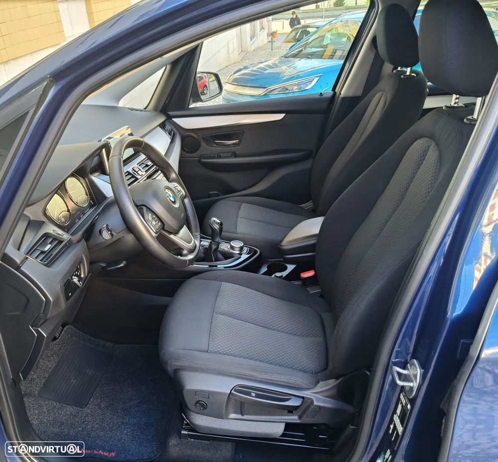 BMW 216 Gran Tourer i 7L Line Sport - 13