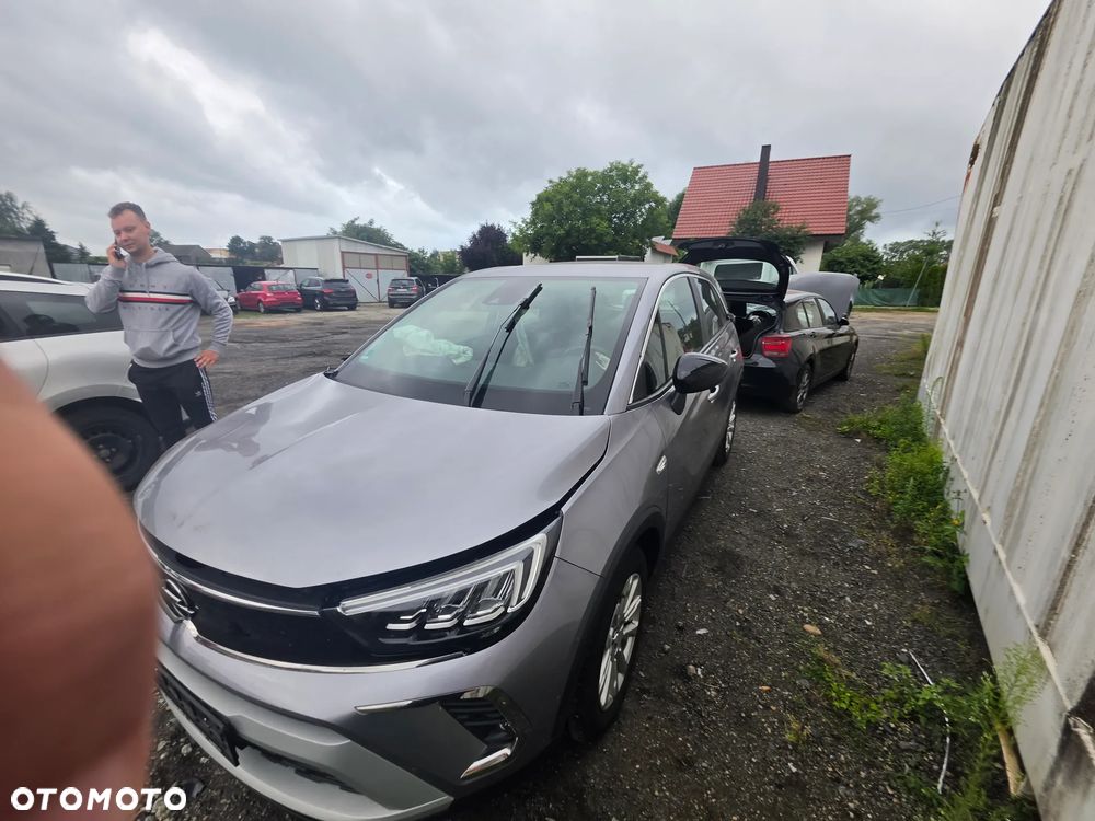 Opel Crossland 1.2 Automatik Business Edition - 14