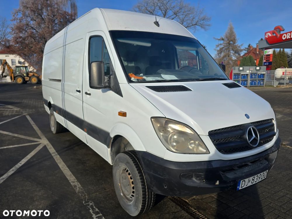 Mercedes-Benz Sprinter - 6