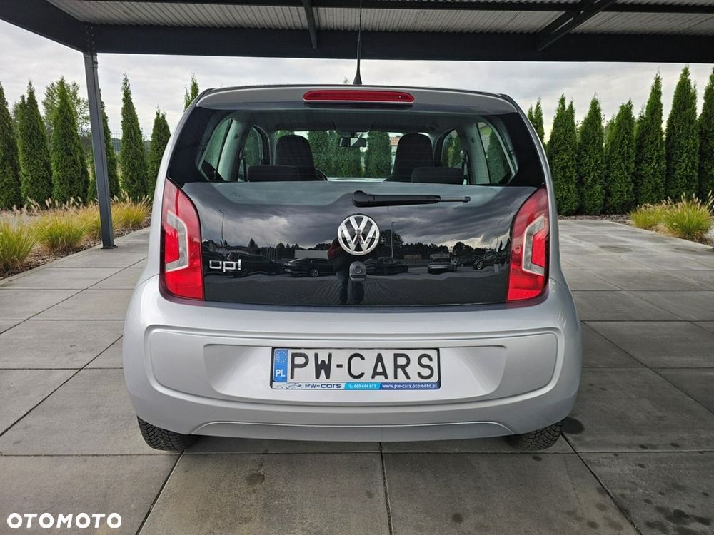 Volkswagen up! - 8