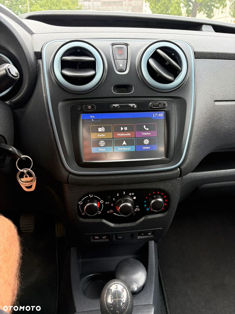Dacia Dokker TCe 115 Stepway Celebration - 15