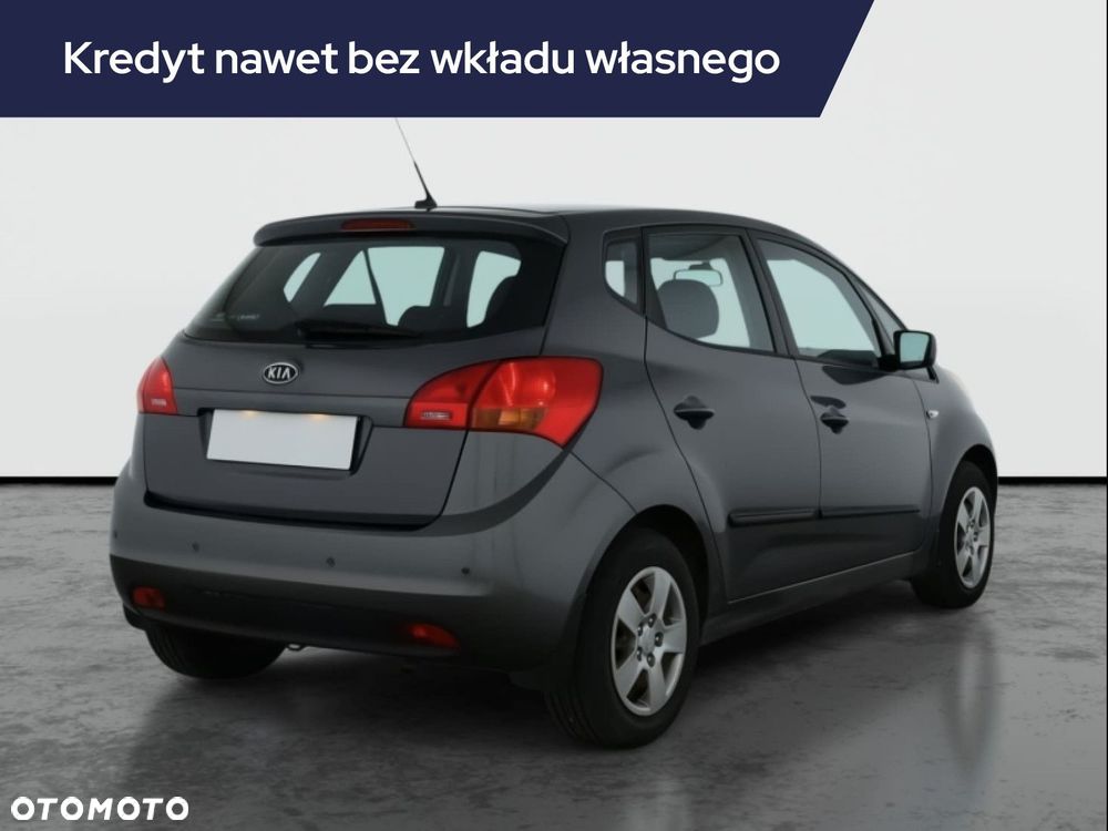 Kia Venga - 7