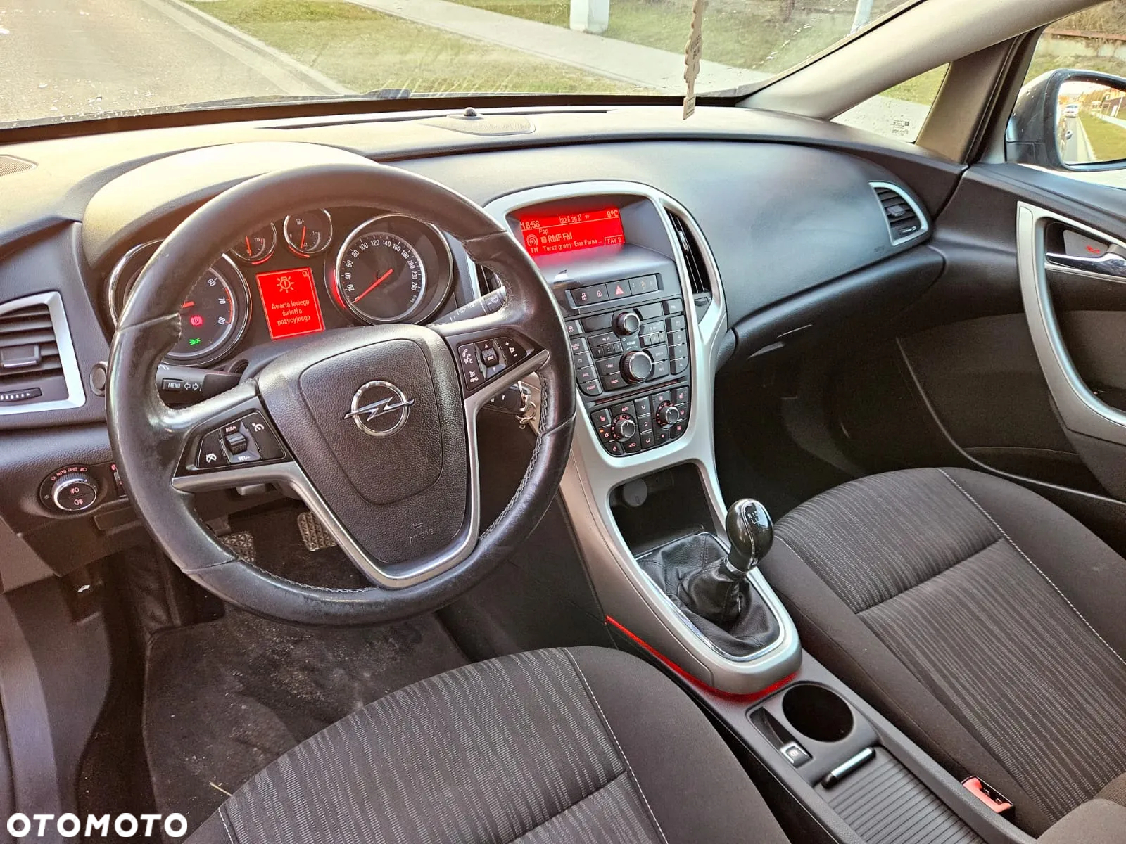 Opel Astra IV 1.4 T Sport - 7