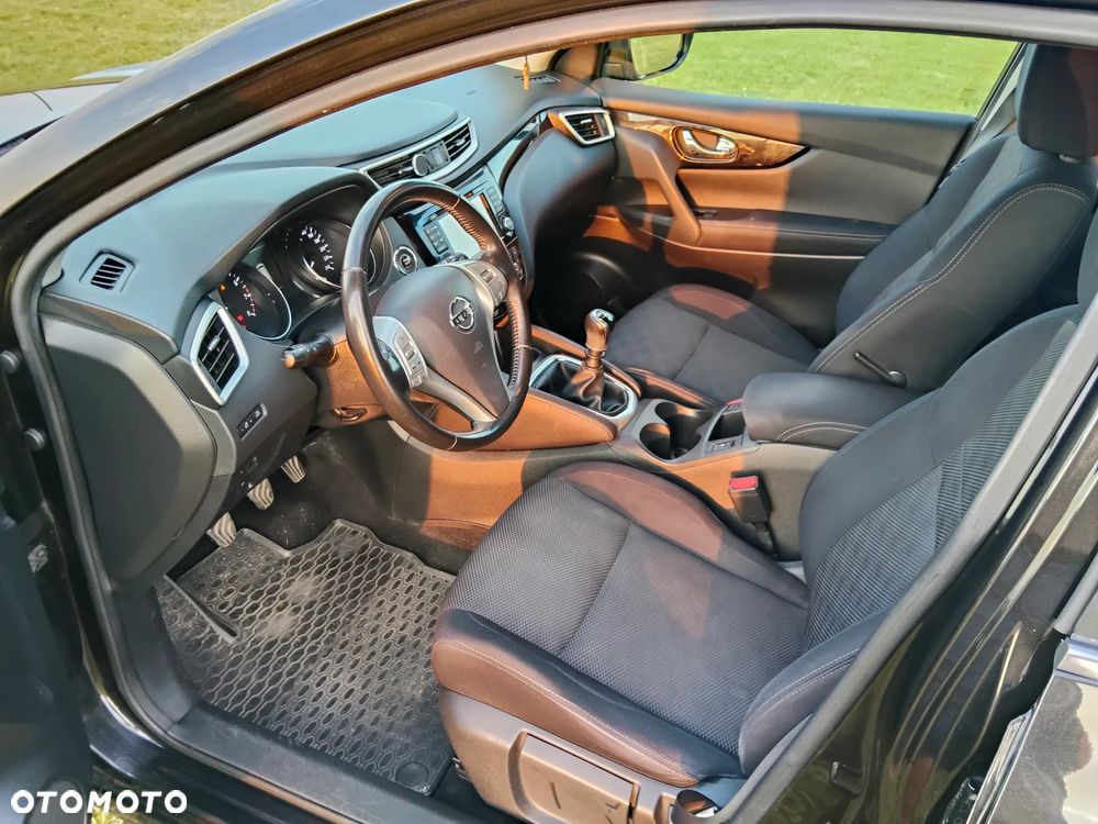 Nissan Qashqai 1.2 DIG-T N-Connecta - 6