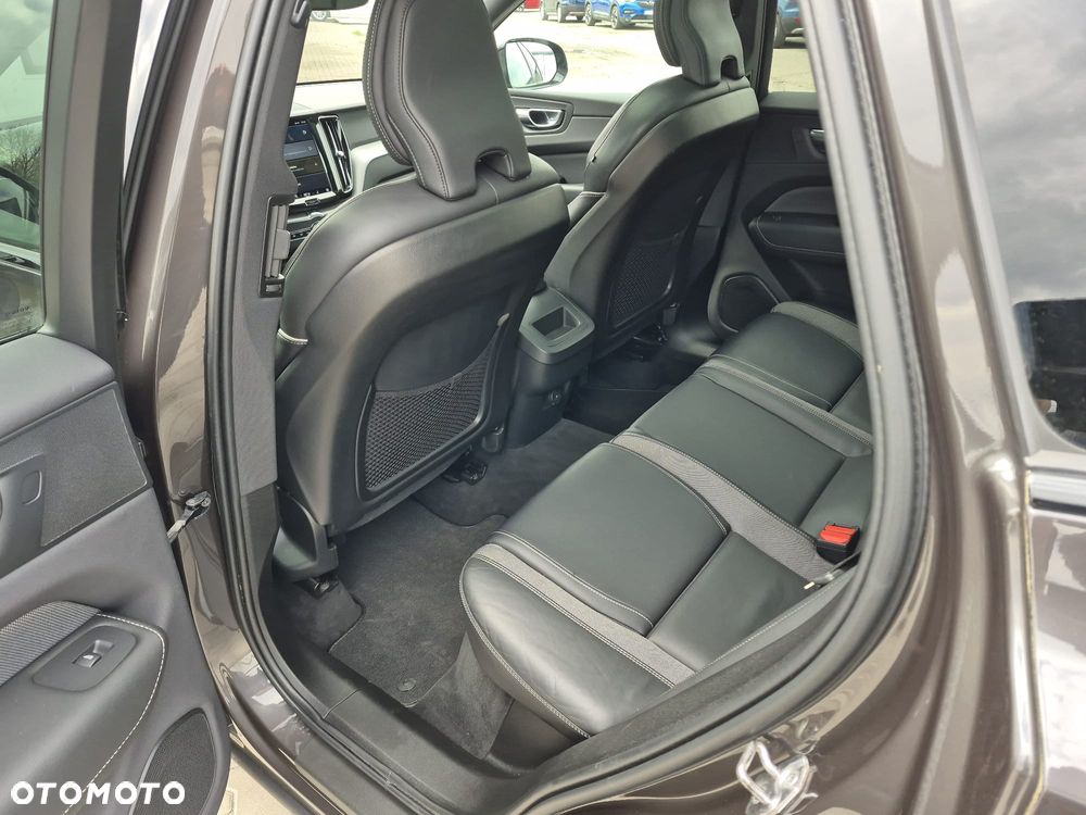 Volvo XC 60 - 19