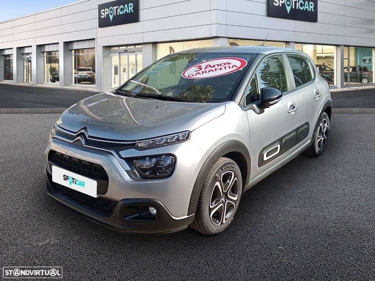 Citroën C3 1.2 PureTech Plus - 1