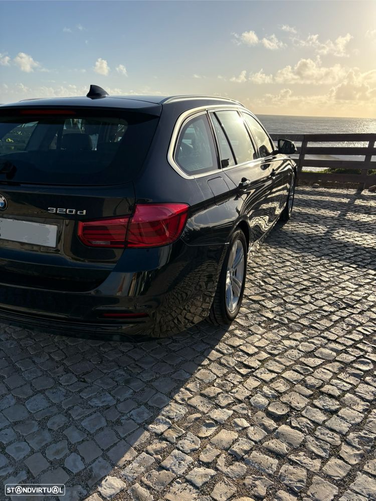 BMW 320 d Line Sport - 16