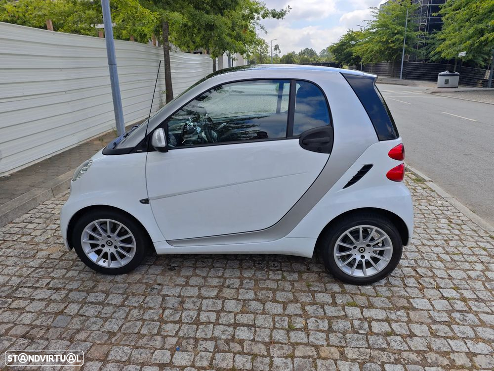 Smart ForTwo Coupé 1.0 mhd Passion 71 - 16