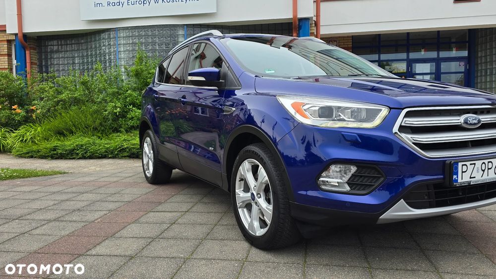 Ford Kuga - 37