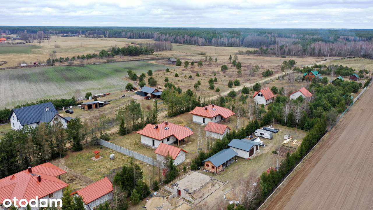 Dom w stanie surowym nad rzeką Pisa Piasutno Żelazne - Pełny obrazek: 3/18