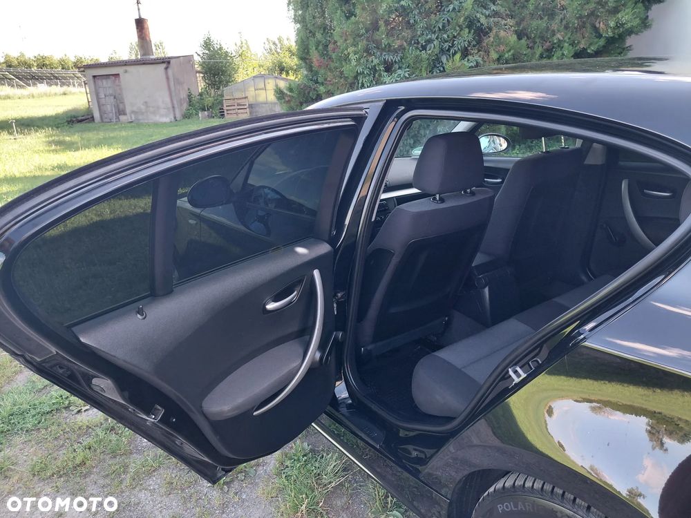 BMW Seria 1 - 10