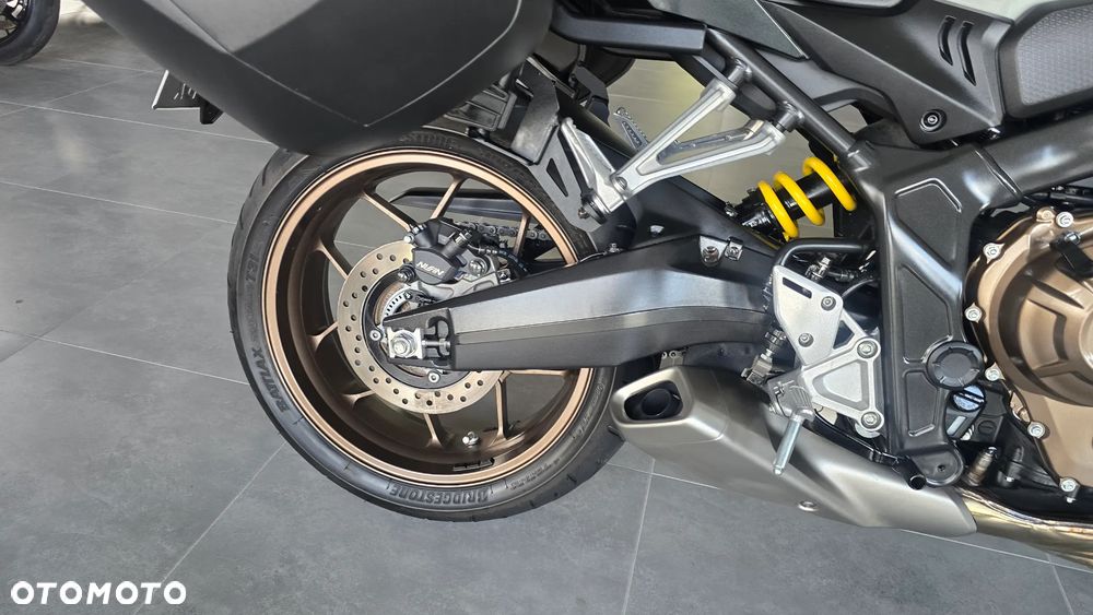 Honda CB - 34