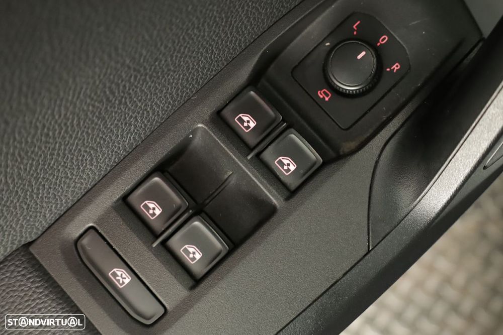 SEAT Arona 1.0 TSI FR DSG - 20