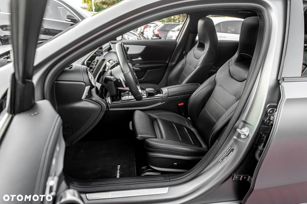 Mercedes-Benz Klasa A 250 4Matic 7G-DCT AMG Line - 18