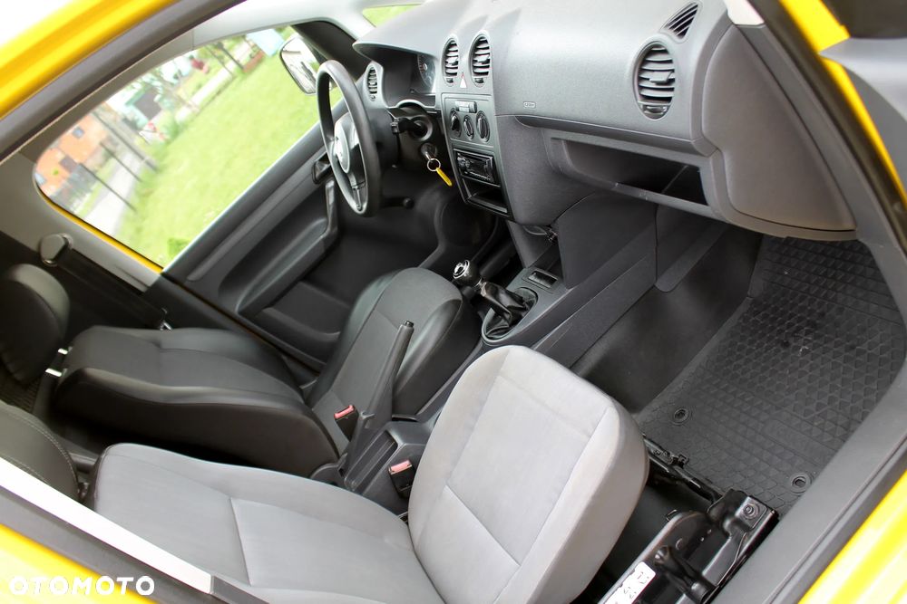 Volkswagen CADDY BEZWYPADKOWY 4x4 - 10