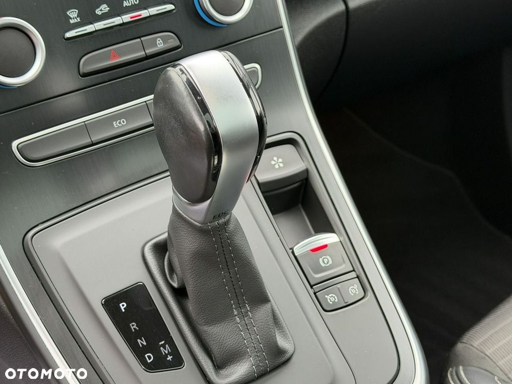 Renault Scenic ENERGY dCi 160 EDC BOSE EDITION - 27