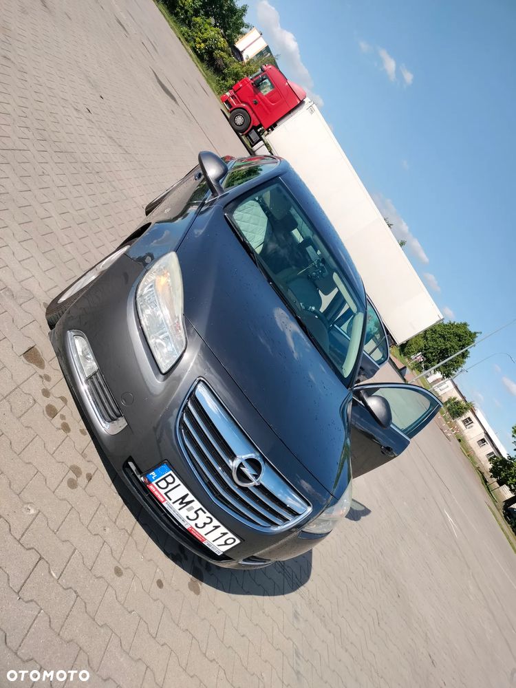 Opel Insignia 2.0 CDTI Cosmo - 11