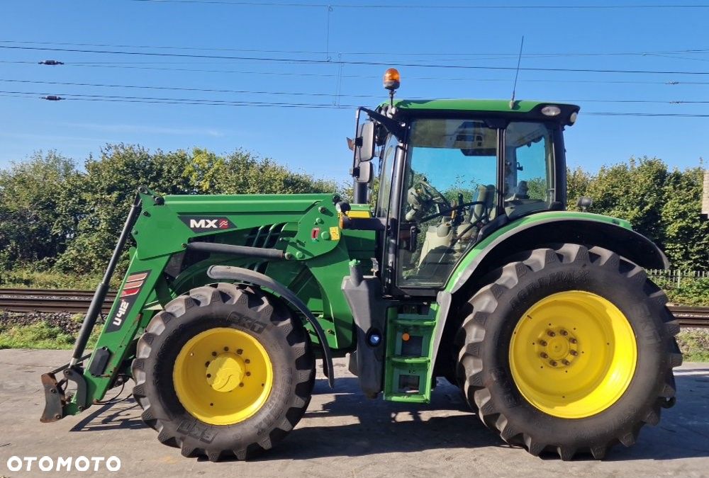John Deere 6145R - 1