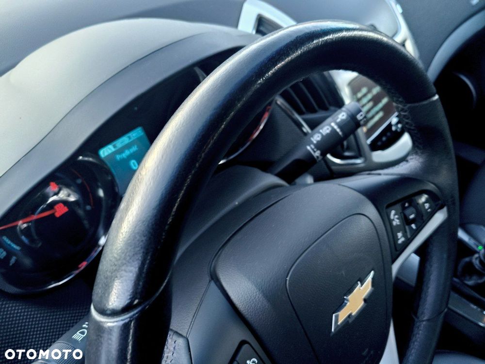 Chevrolet Cruze - 8
