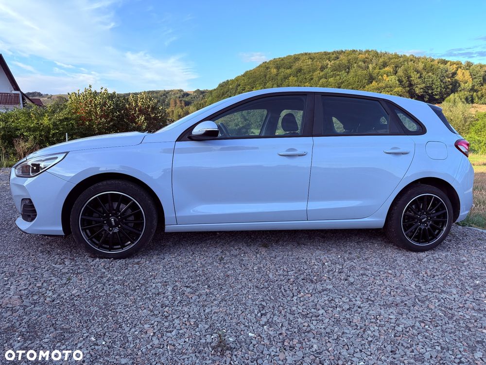 Hyundai i30 1.4 Classic + - 5