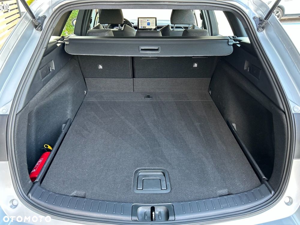 Toyota Corolla 1.8 Hybrid Comfort - 25