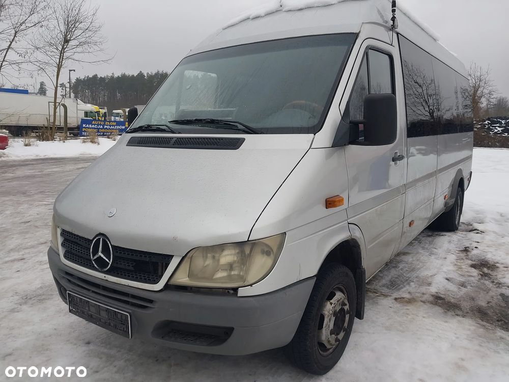 Mercedes Sprinter I W903 MAX długi wysoki silnik 2.2 CDI wtryski alternator pokrywa głowica kolektor blok wał skrzynia biegów manual maglowica pompa przewód sterownik szyba boczek konsola obudowa osłona atrapa panel most dyfer bliźniak felga sanki wachacz lampa stopień próg kombajn nagrzewnica mcperson serwo zbiorniczek rozrusznik wiązka przewód fotel zamek zacisk hamulcowy chłodnica nadkole błotnik dach klamka podszybie rura NA CZĘŚCI WSZYSTKIE CZĘŚCI - 1