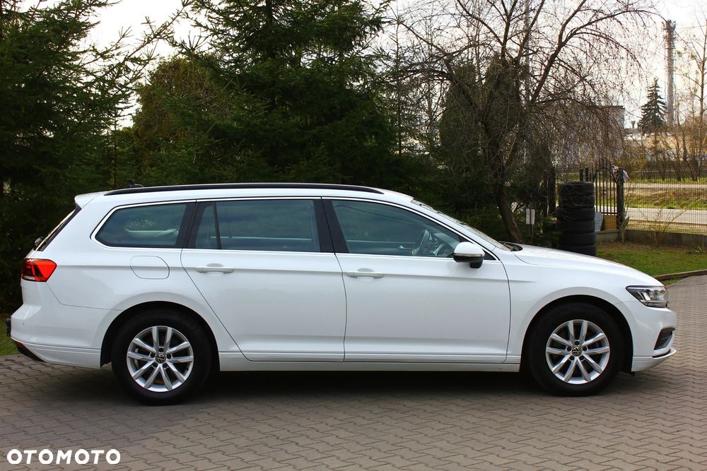 Volkswagen Passat 2.0 TDI SCR DSG Business - 21