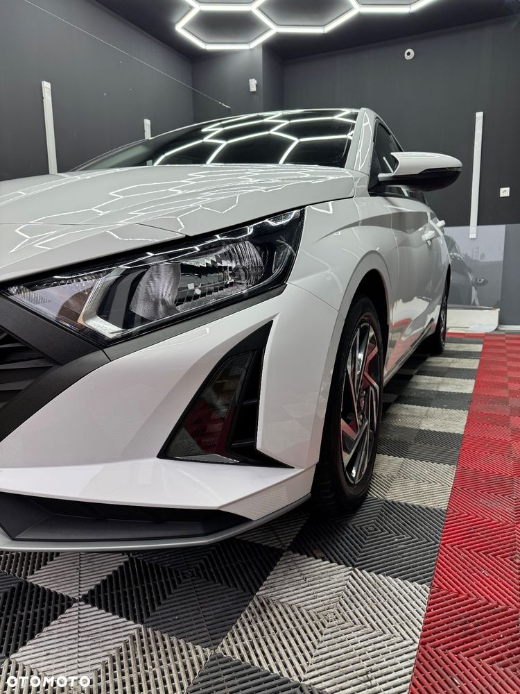 Hyundai i20 1.2 Modern - 10