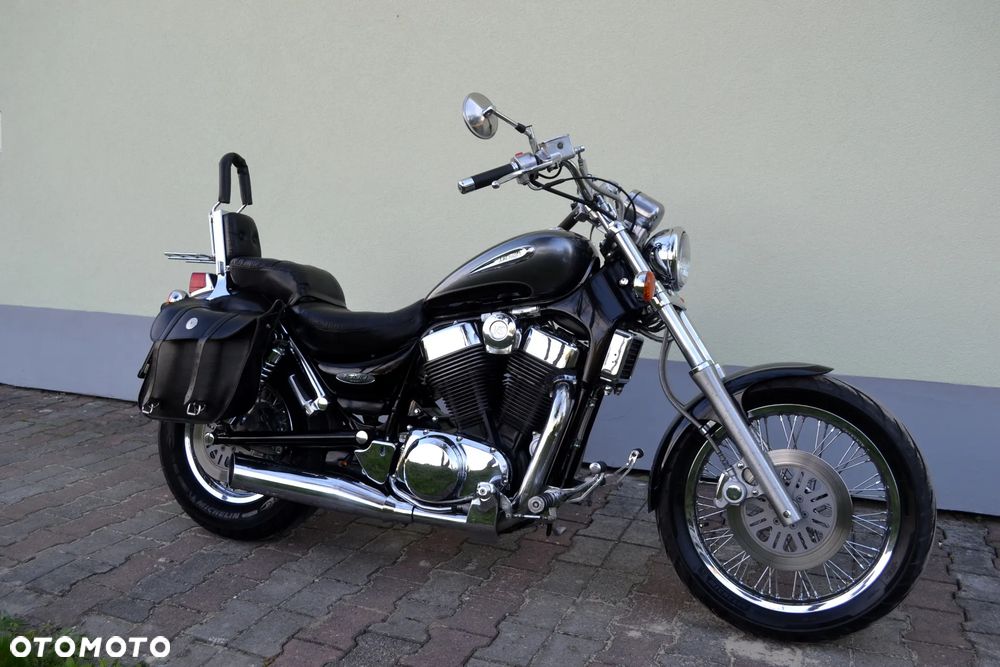 Suzuki VS - 1