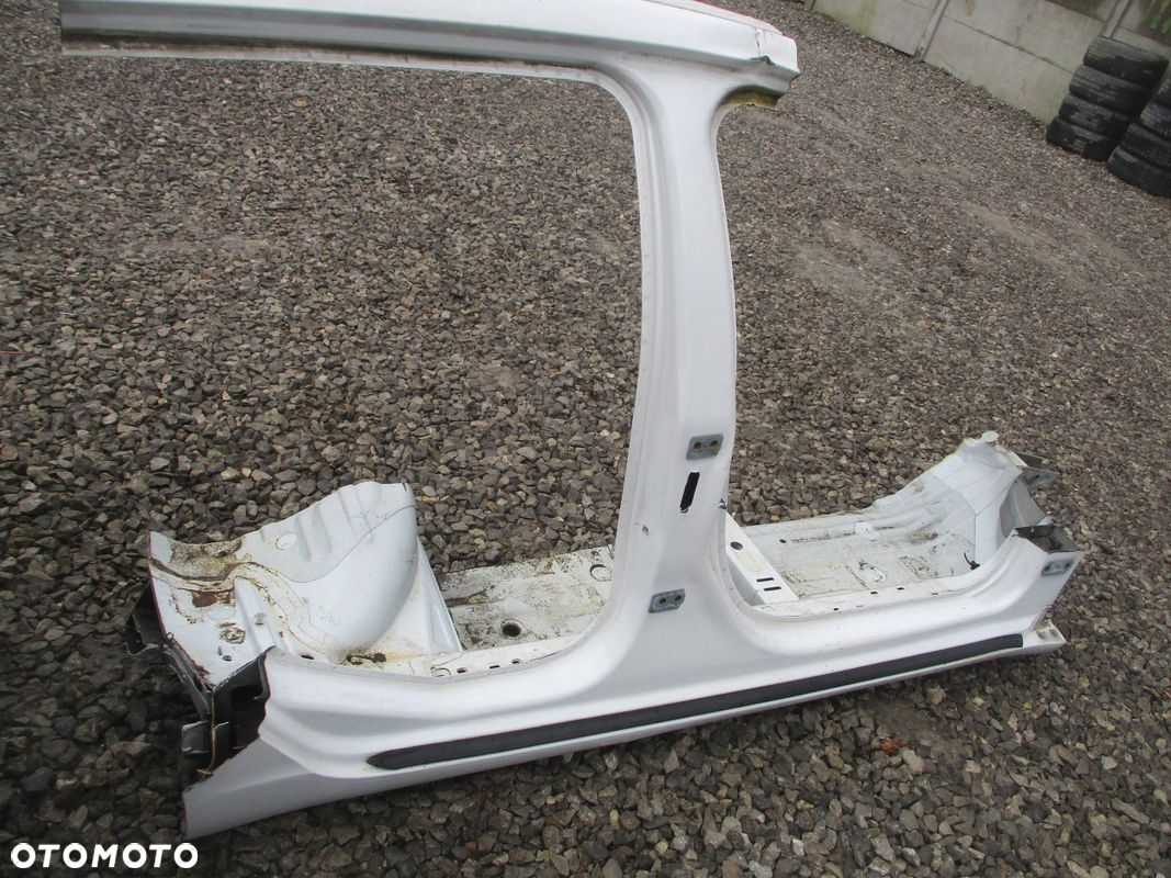 PRÓG SŁUPEK PRAWY OPEL INSIGNIA A 13-17 LIFT Z40R KOMBI - 3