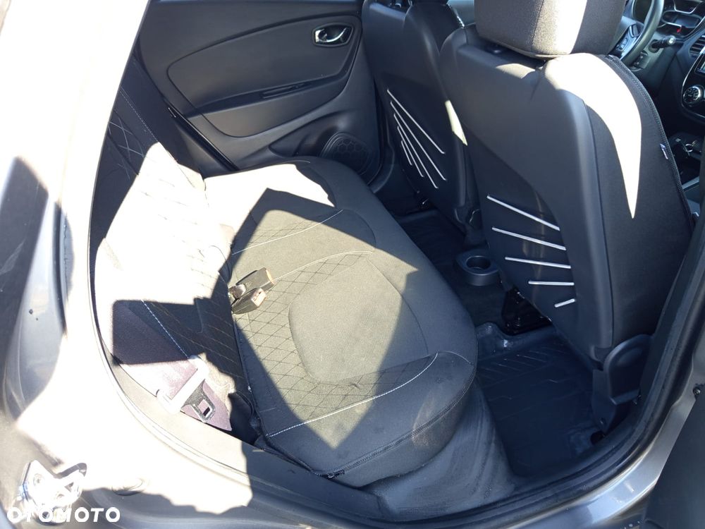 Renault Captur TCe 120 EDC Helly Hansen - 11