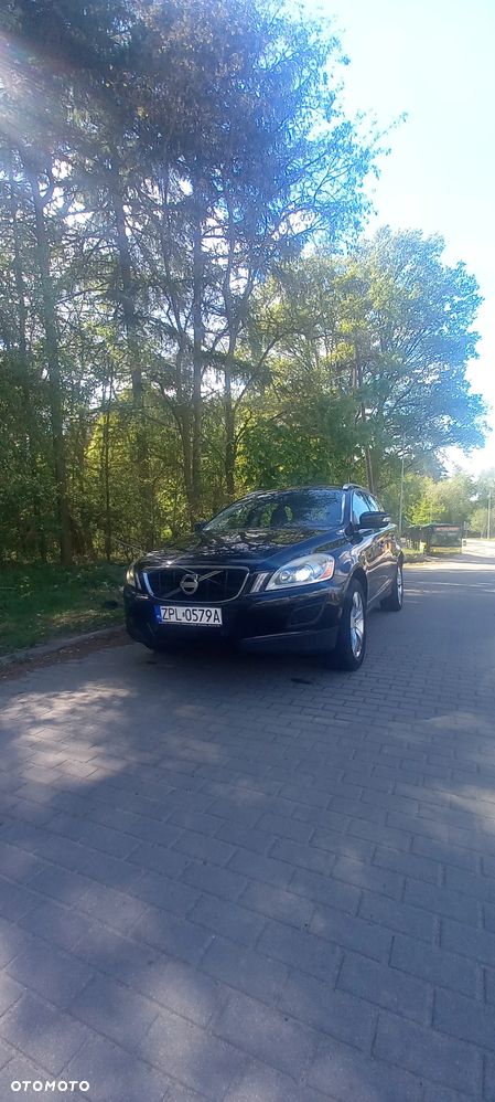 Volvo XC 60 D5 AWD Momentum - 1