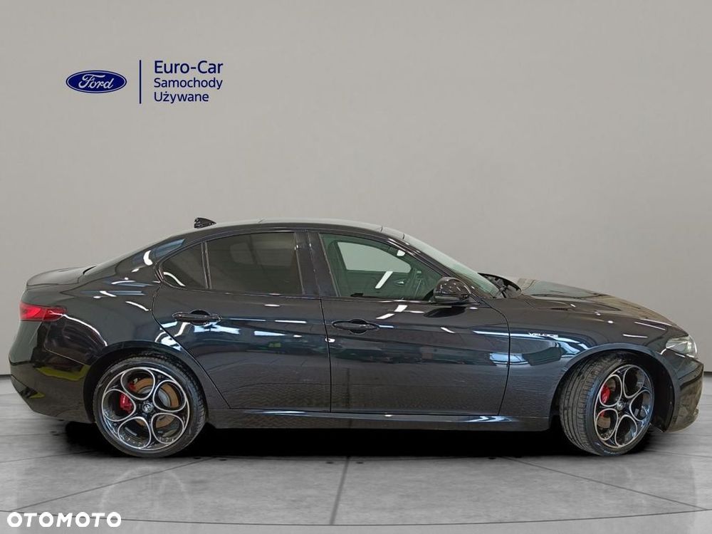 Alfa Romeo Giulia 2.0 Turbo Veloce Q4 - 4