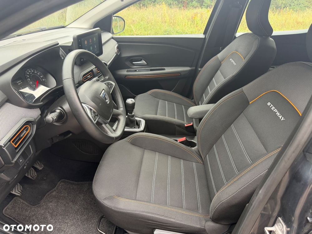 Dacia Sandero Stepway TCe 90 Expression + - 14