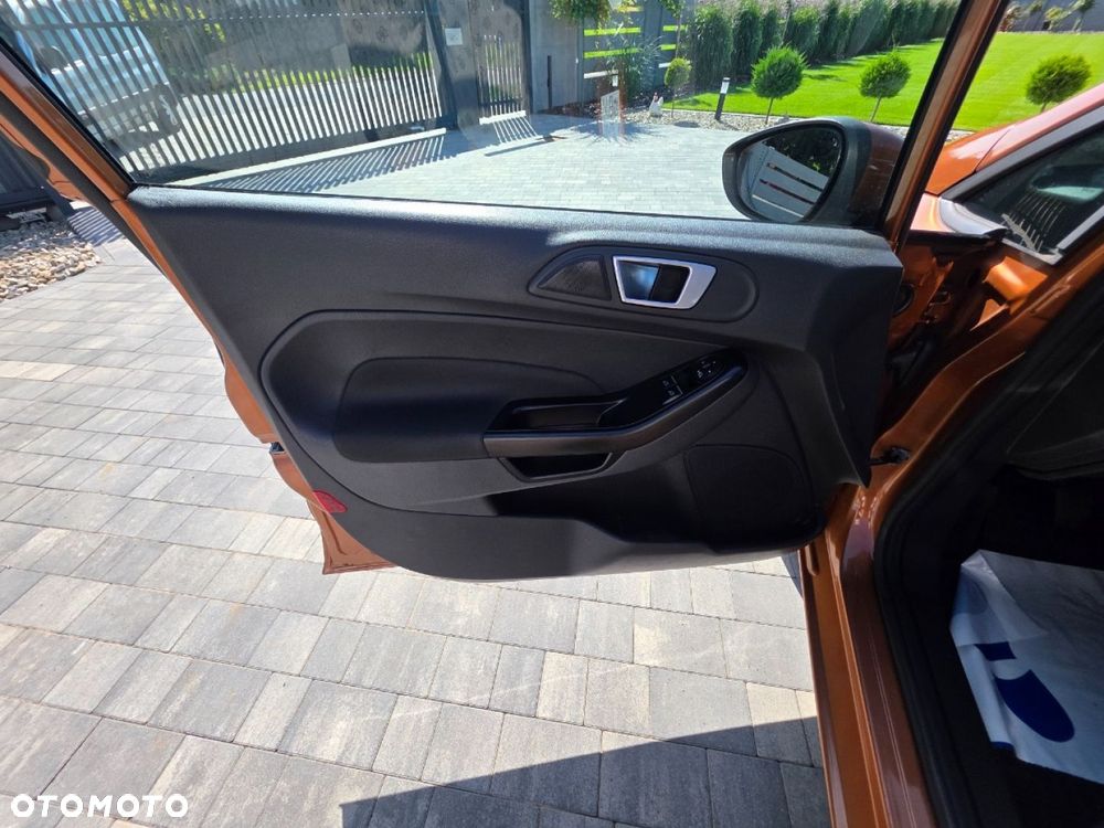 Ford Fiesta - 13